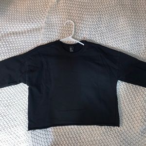 black cropped f21 sweater